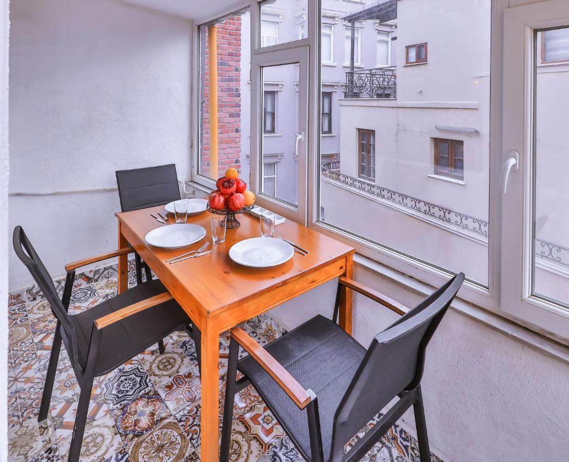 Hug Galata Apartamento Istambul Exterior foto